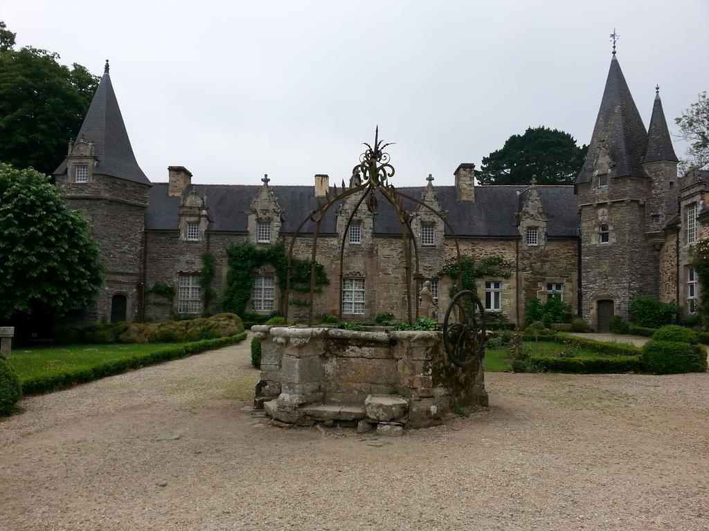 Un Weekend A Rochefort-En-Terre Hotell Eksteriør bilde